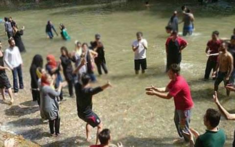 ifmat - IRGC Arrests Dozens of Children in Iran for Water Sporting