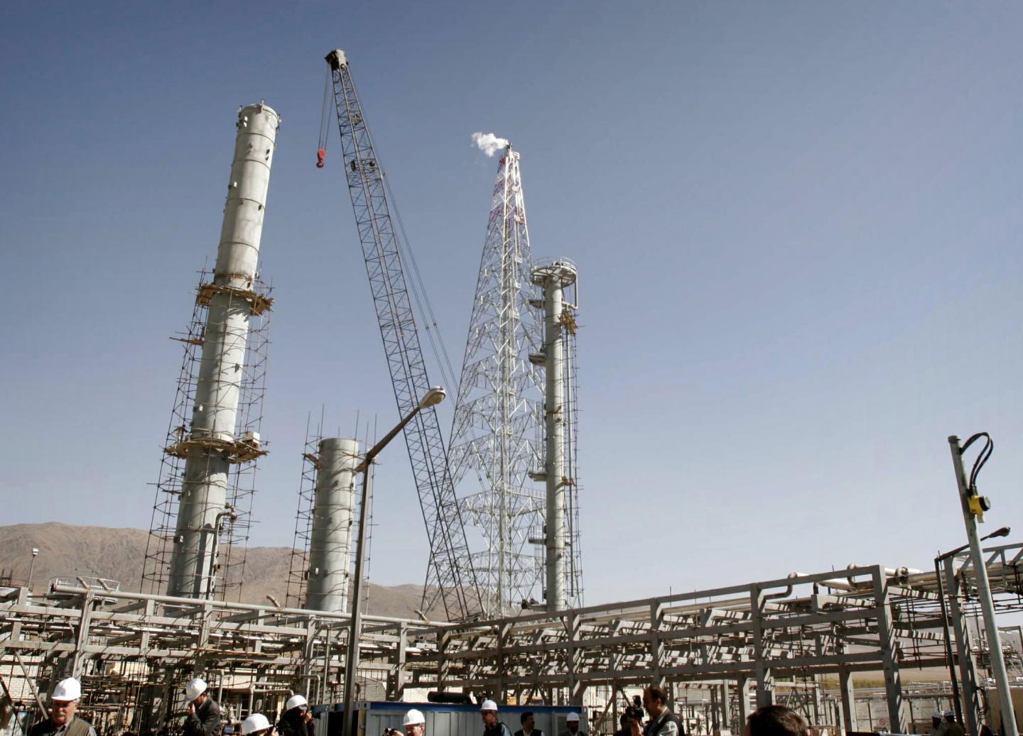 ifmat - More pressure on Iranian regime is needed to contain nuclear program