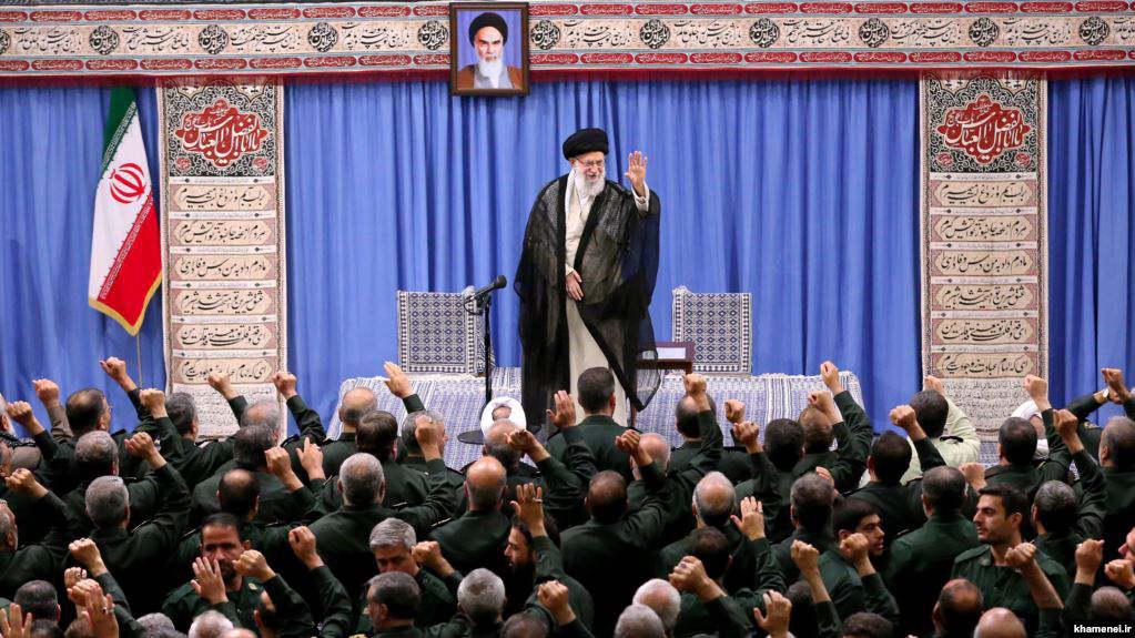 ifmat - Khamenei tells guards to extend influence in foreign and domestic spheres