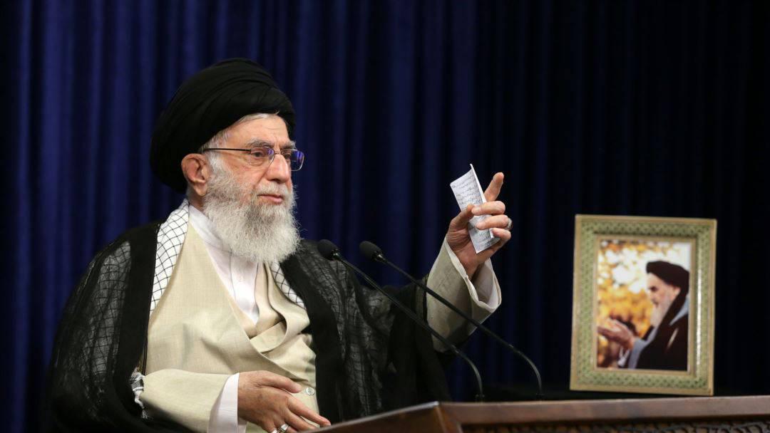 ifmat - Supreme leader tweets against iPhone imports on iPhone