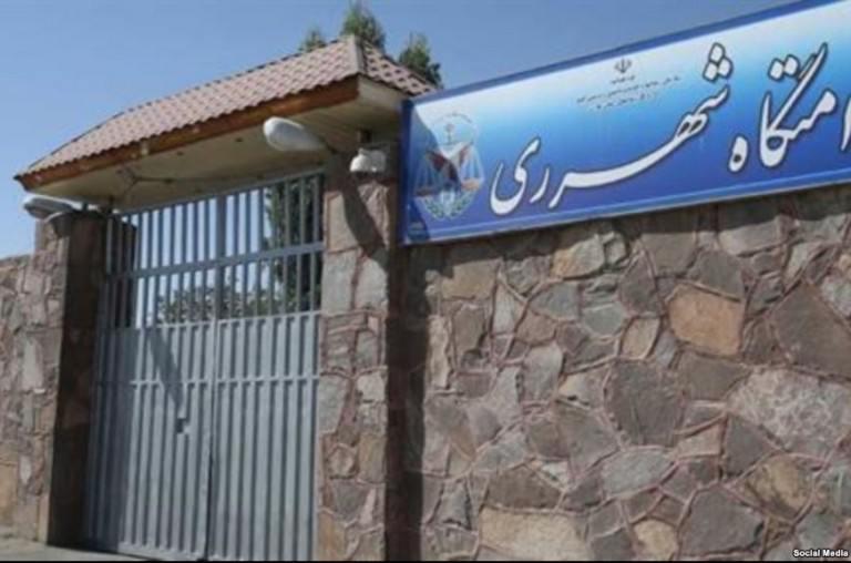 ifmat - Hunger-striking political prisoner passes out in Iranian women jail